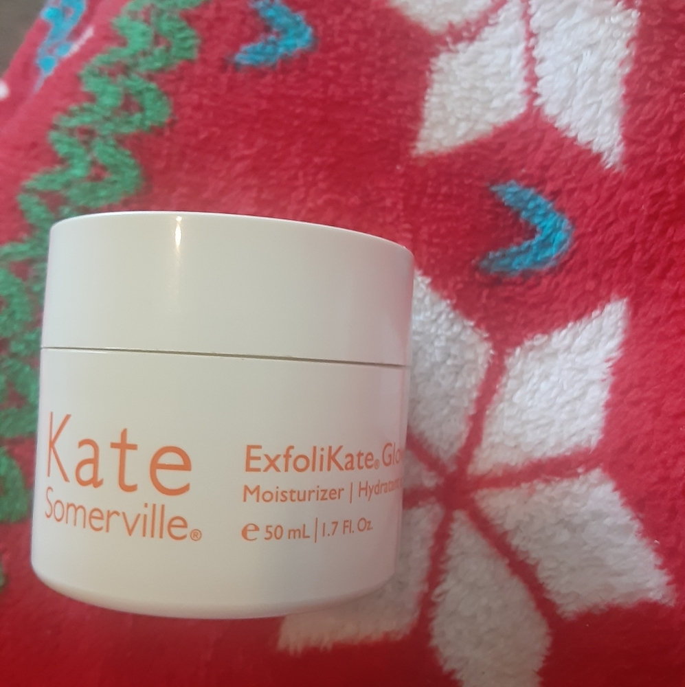 Kate Somerville exfolikate exfoliating moisturizer
